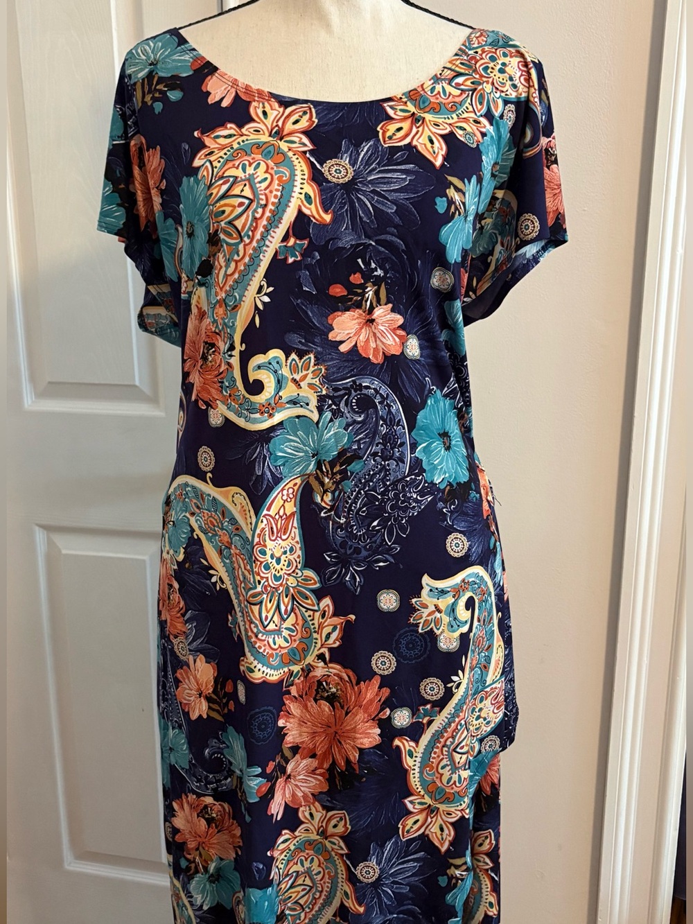 Connected Apparel Navy and coral
floral Paisley boho summer ,.- XXL